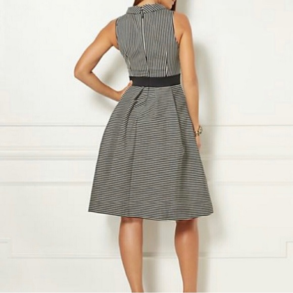 EVA MENDES for NEW YORK & COMPANY Freya Dress - Picture 2 of 6